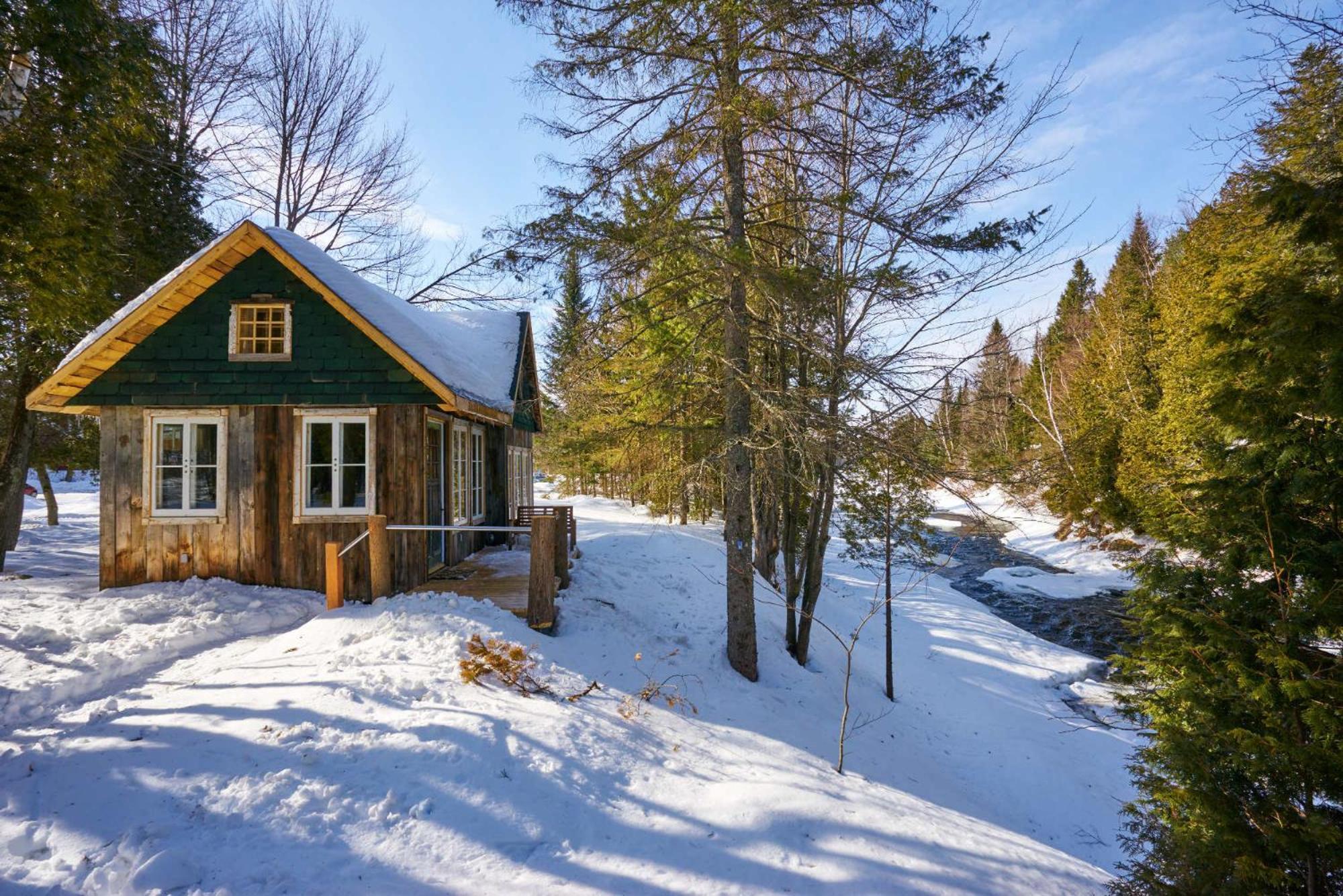 Le Baluchon Eco-Villegiature Saint-Paulin Eksteriør bilde
